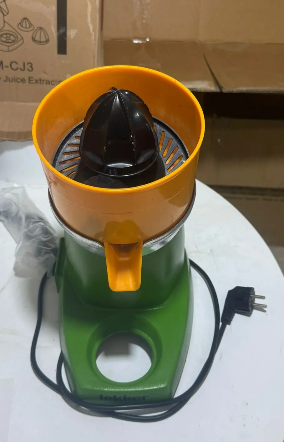 machine à jus commerciale électrique