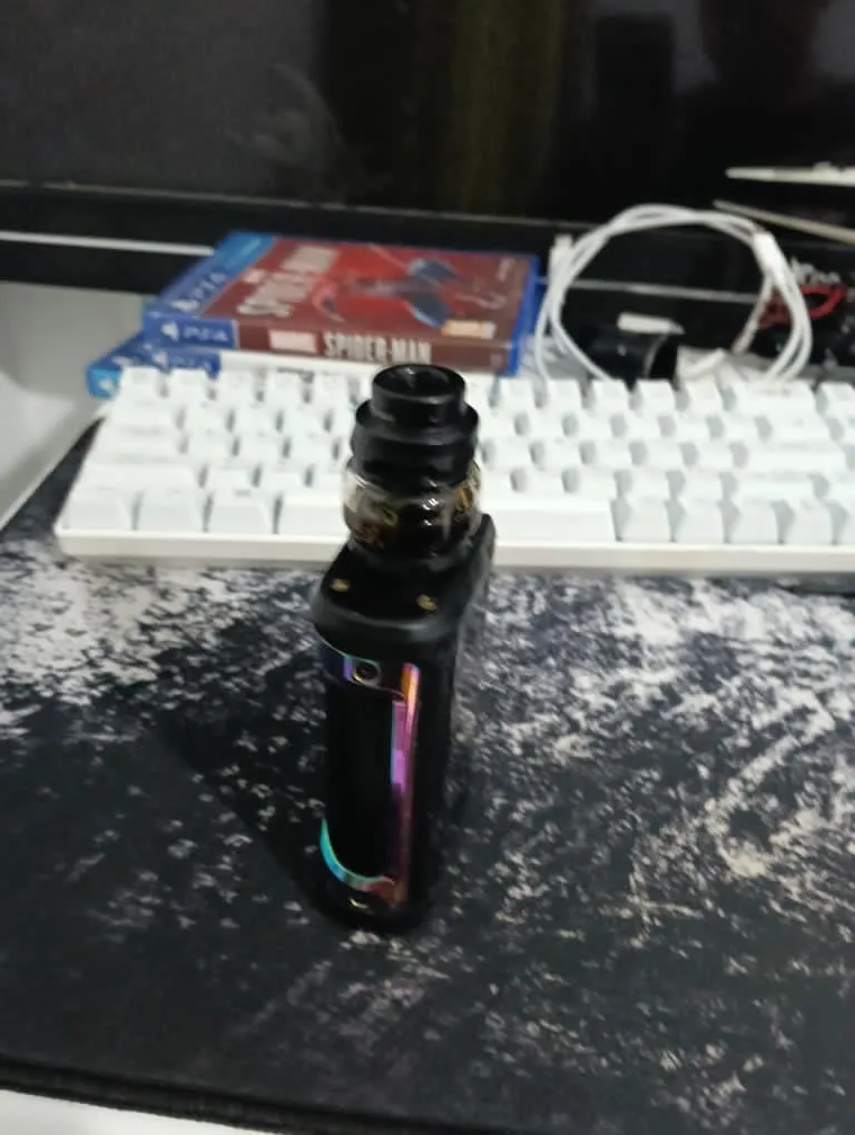 Vape aegis x lil bi3 atto dead rabbit Solo accus 