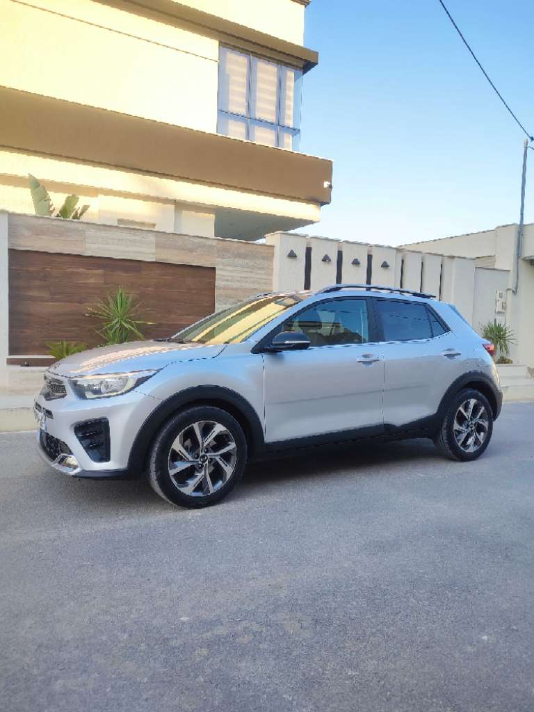 KIA STONIC GT LIGNE 