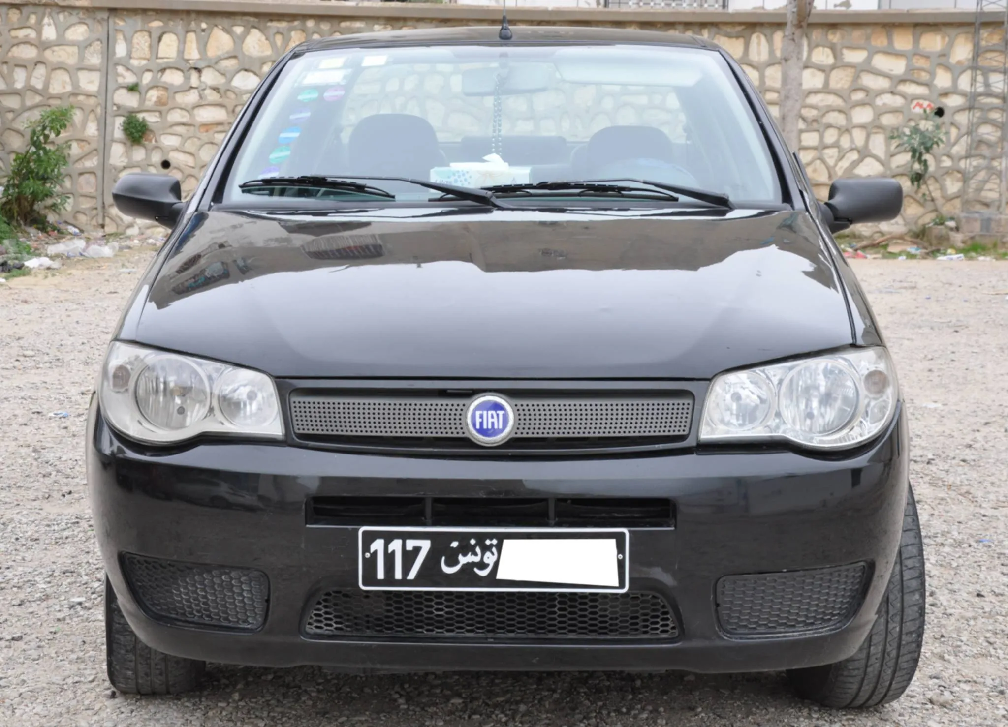 FIAT SIENA 2 Tel : 98.563.624  Prix 18.000 Dinar