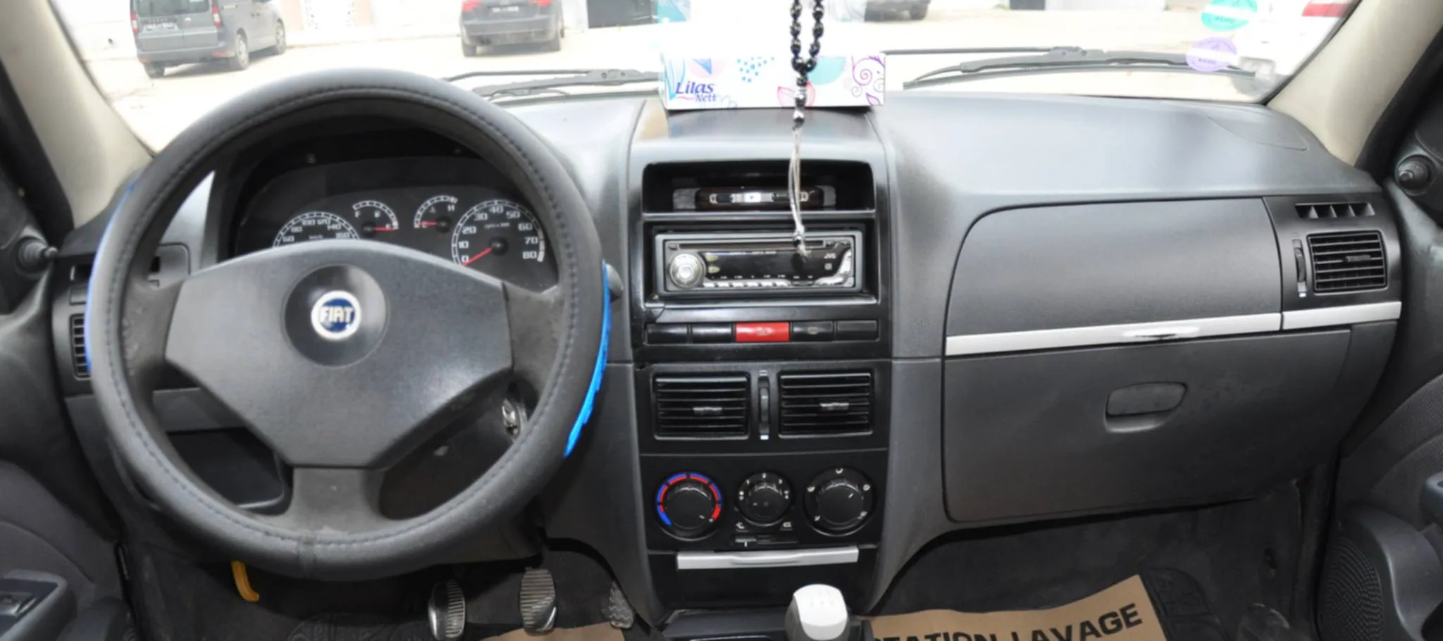 FIAT SIENA 2 Tel : 98.563.624  Prix 18.000 Dinar