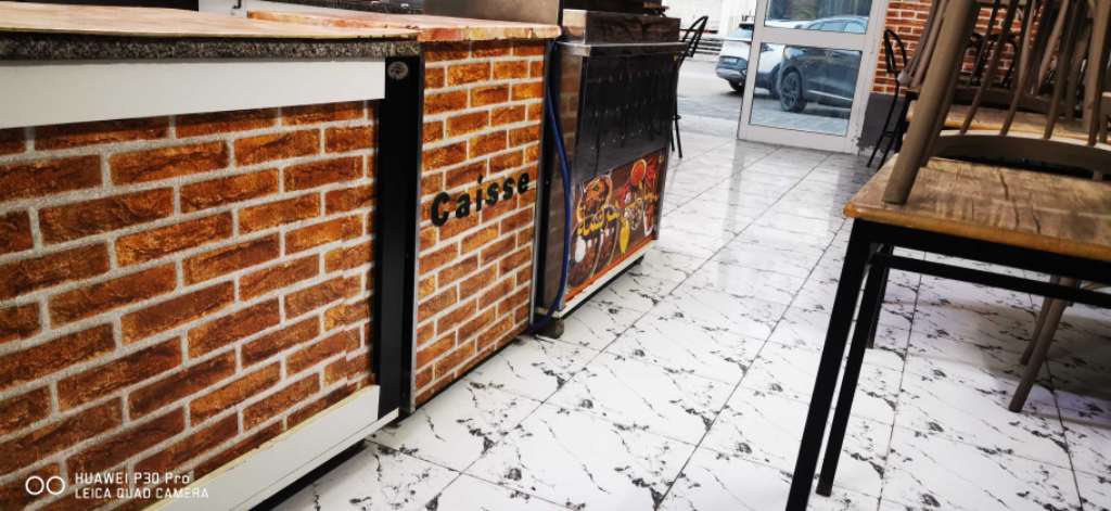 للكراء أو للبيع مطعم