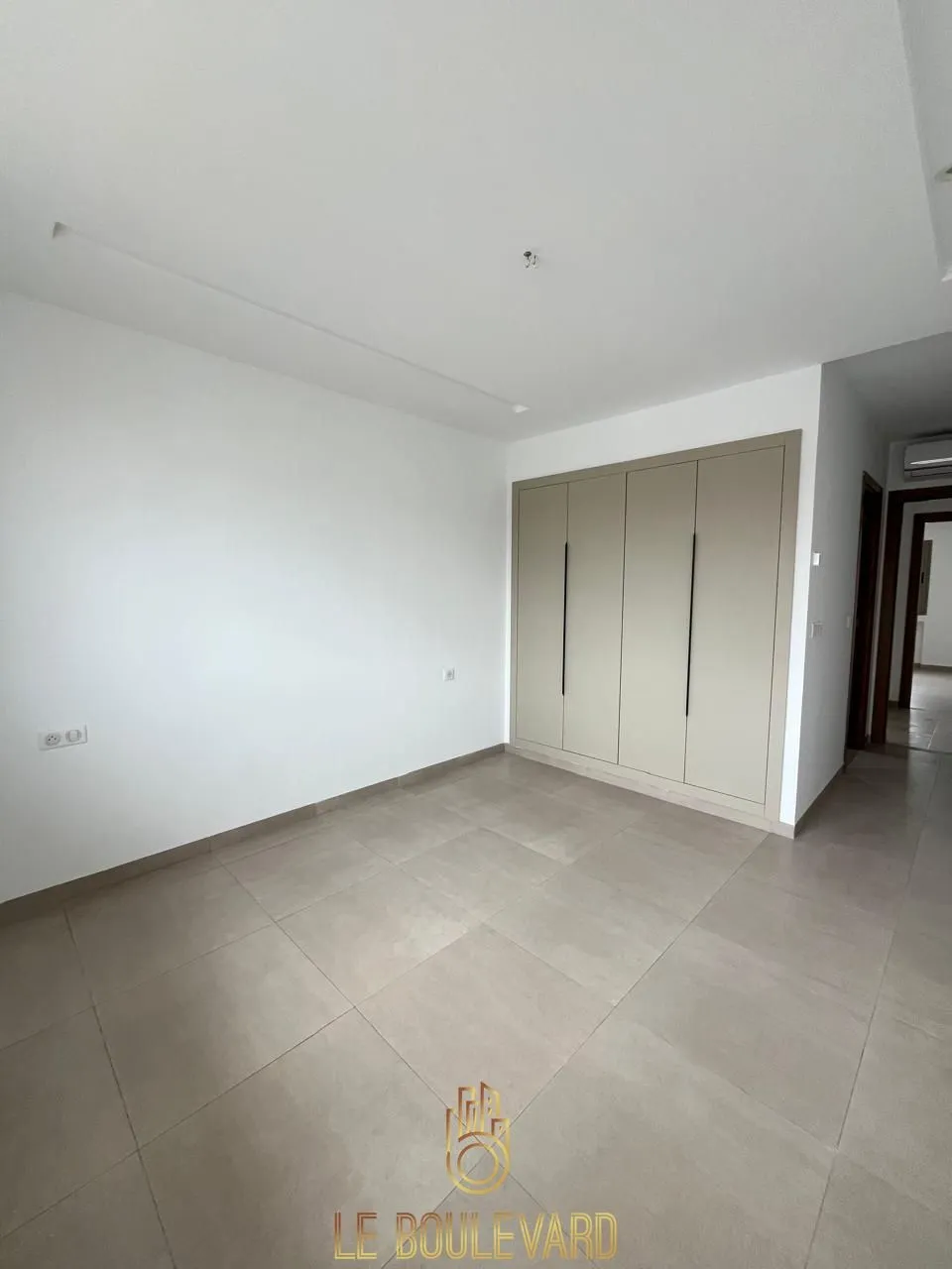 A Louer Appartement S+2 Vide Haut Standing à AFH Mrezga, Cité El Wafa, Nabeul