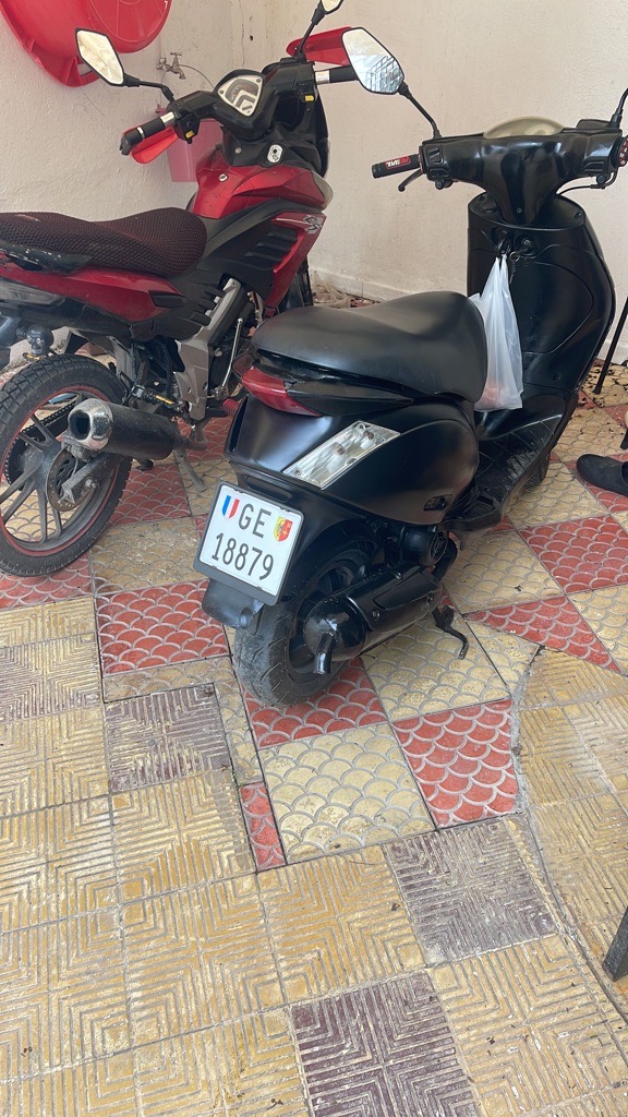 Piaggip zip nouveau 2t 80