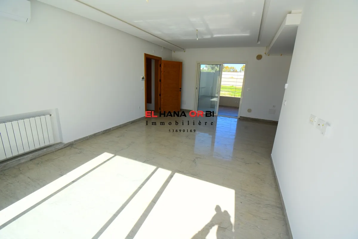 bien à vendre s+3 directement promoteur avec piscine à mahdia