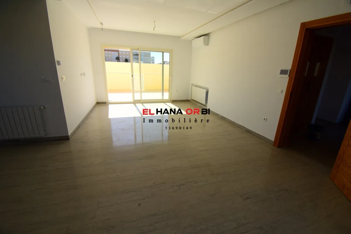 bien à vendre s+3 directement promoteur avec piscine à mahdia