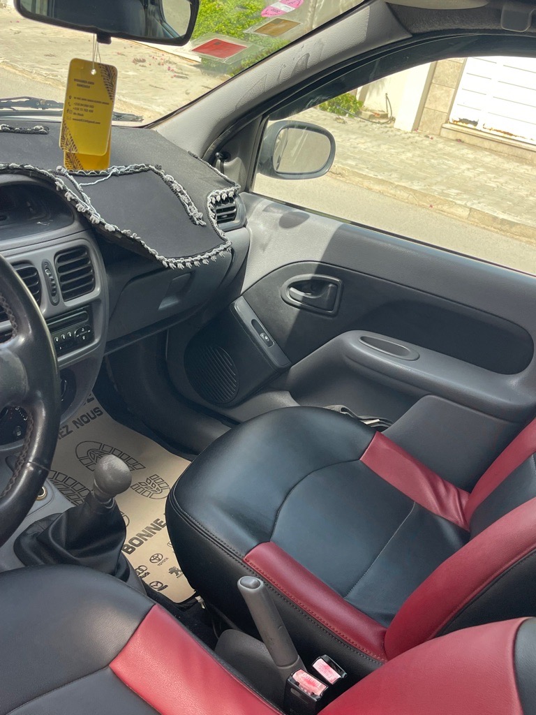 Clio bombé cabel