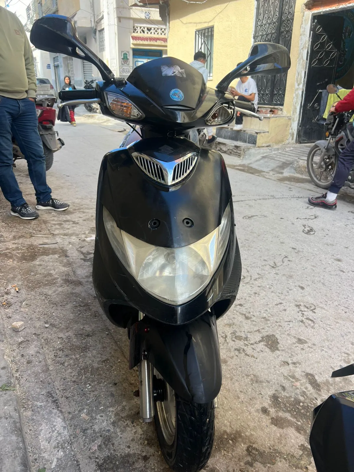 Suzuki an 125 cc avec carte grise 