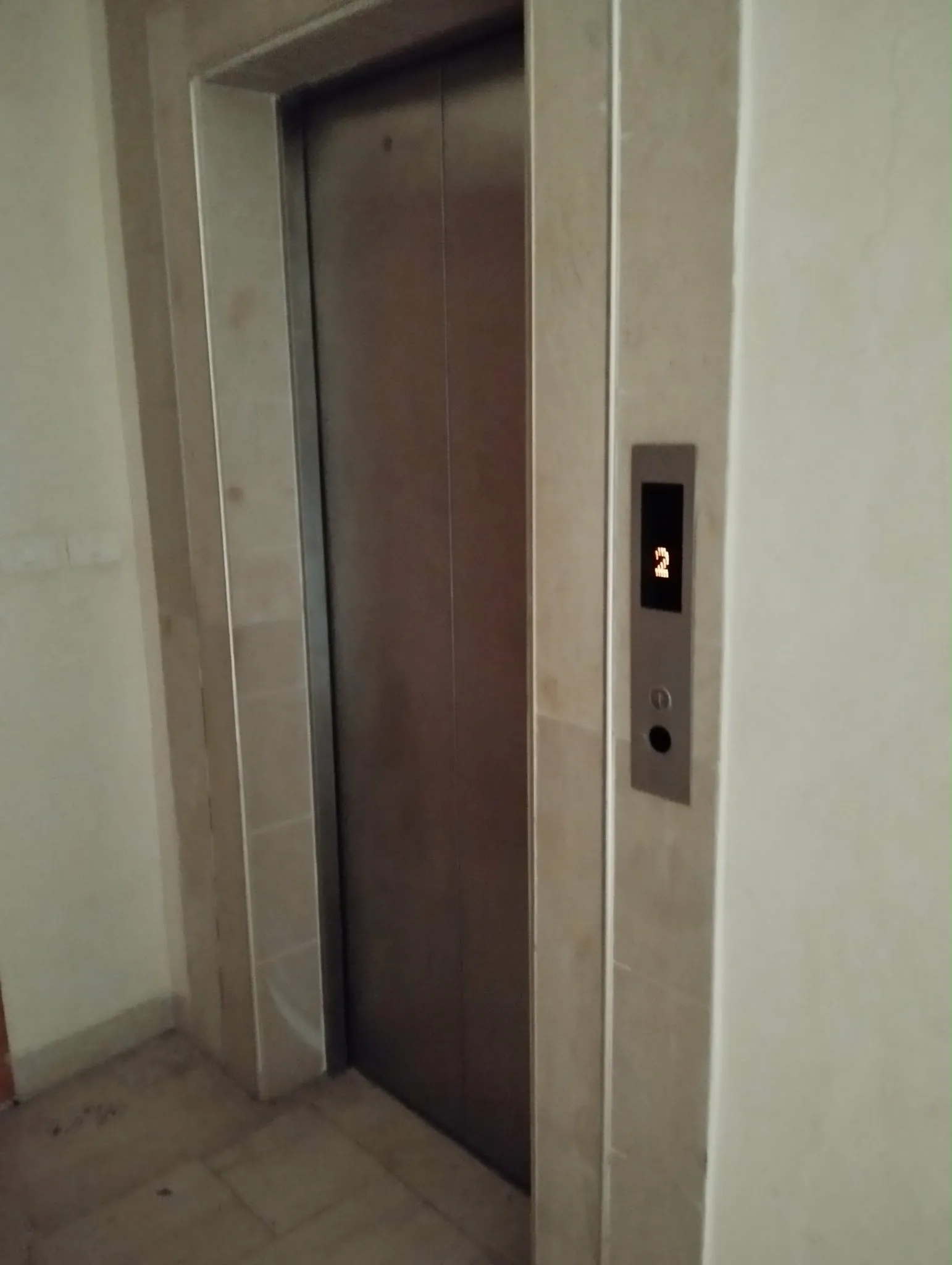 A vendre Superbe S1 Haut standing à Beja