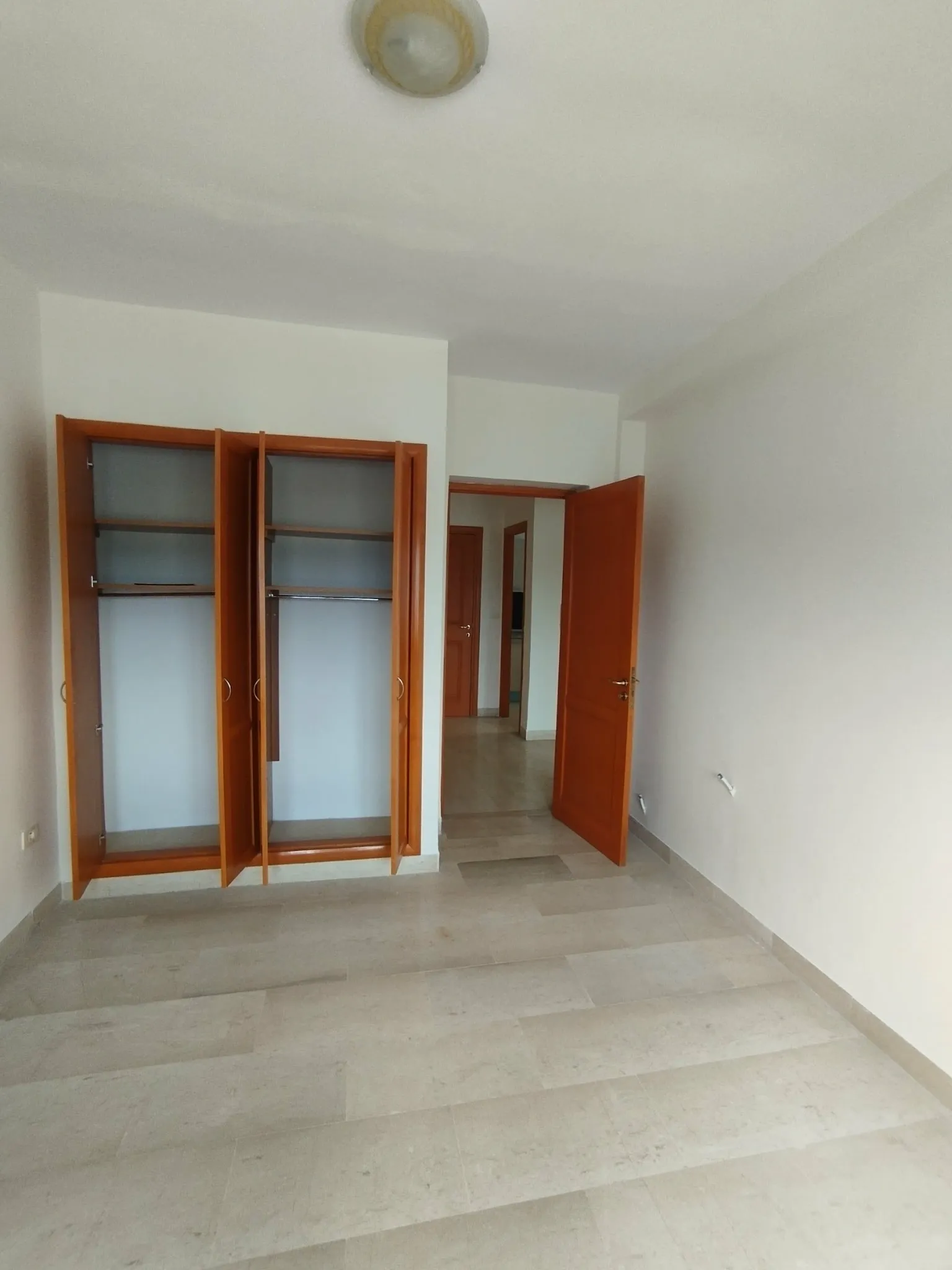 A vendre Superbe S1 Haut standing à Beja