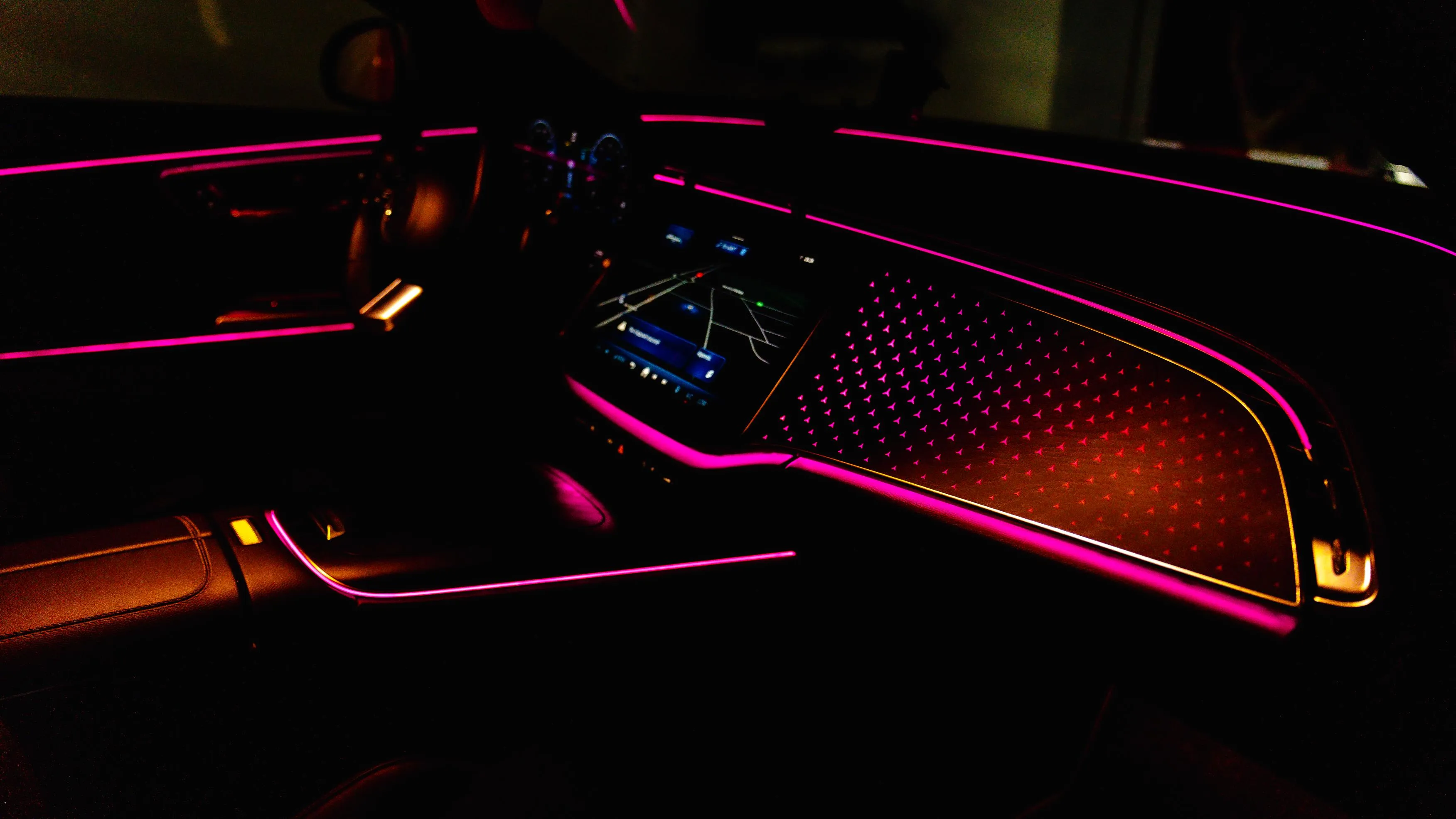 A vendre Mercedes E200 AMG