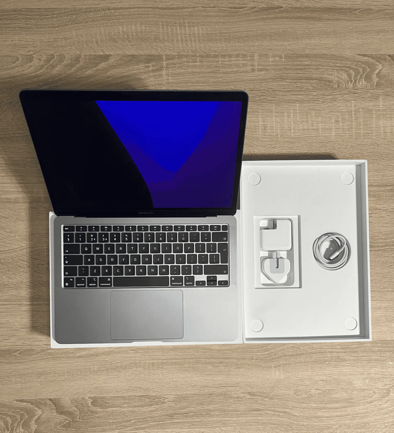 Apple MacBook Air M1 (13,3”, Argent)