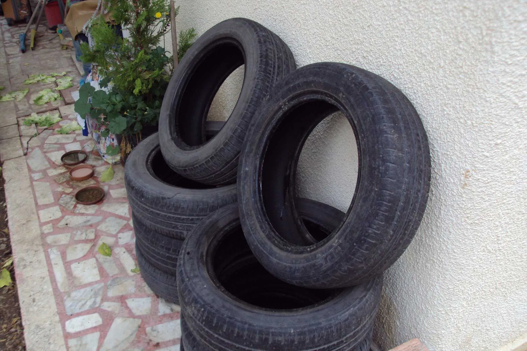 Lot de pneus  bonne occasion 165/60 R14