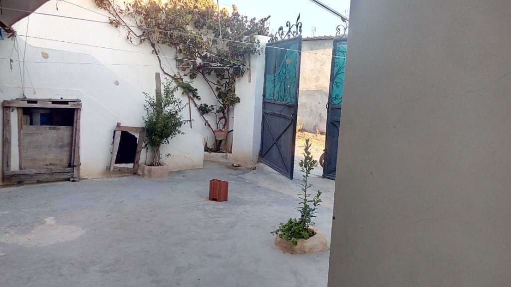 منزل للبيع بجاوة 2 ، 80د.