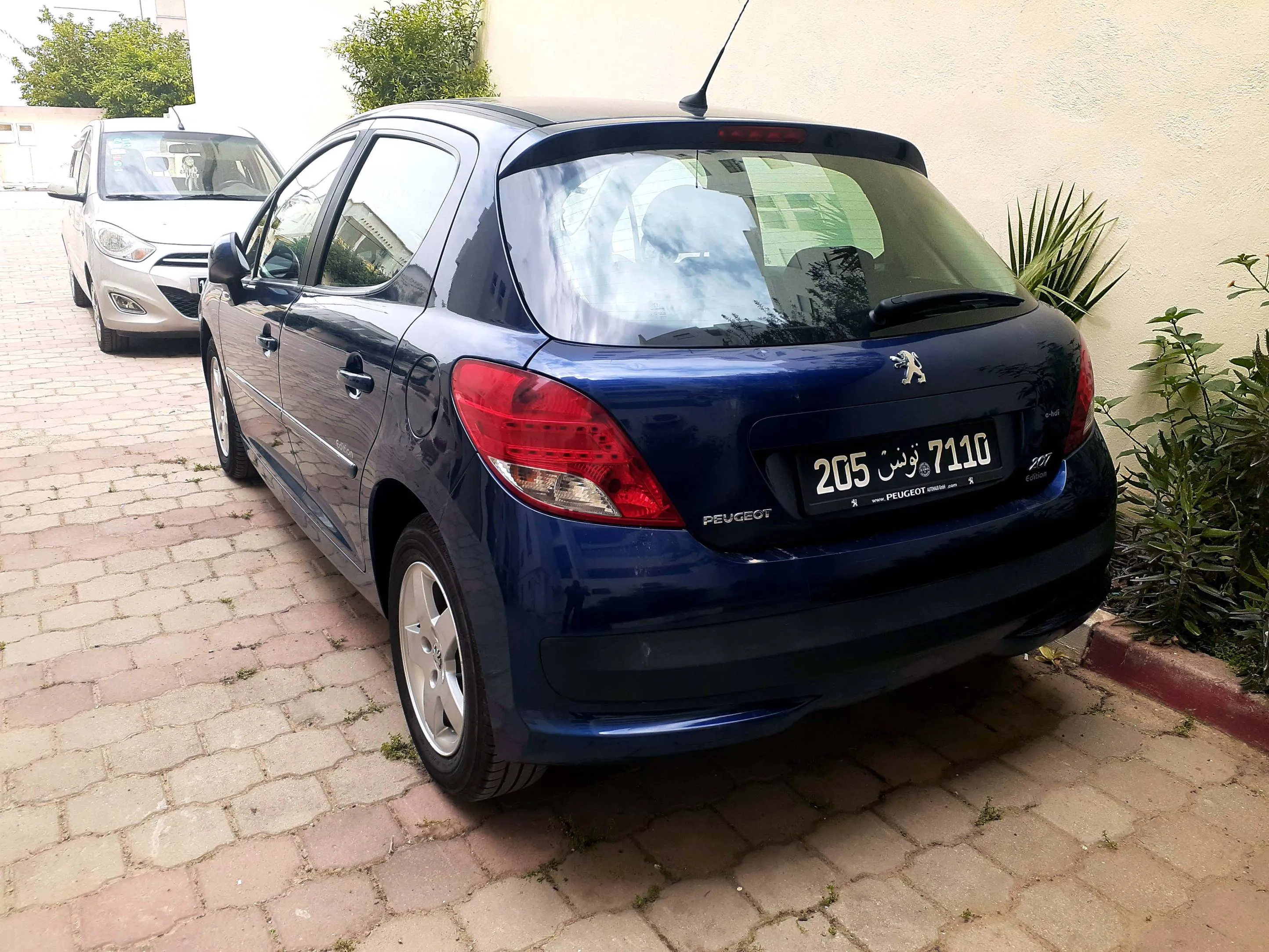 Peugeot 207 GAMME EDITION UNIQUE série205 km100 (تسجيل اول)