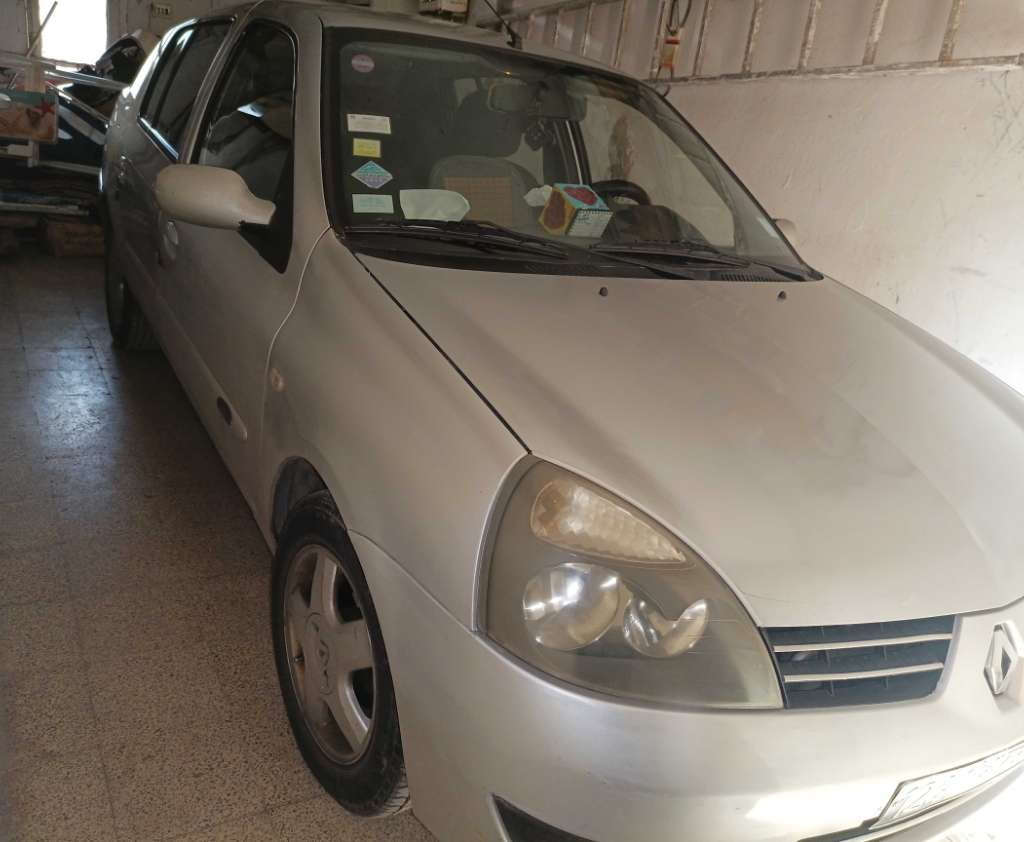 A vendre clio classic
