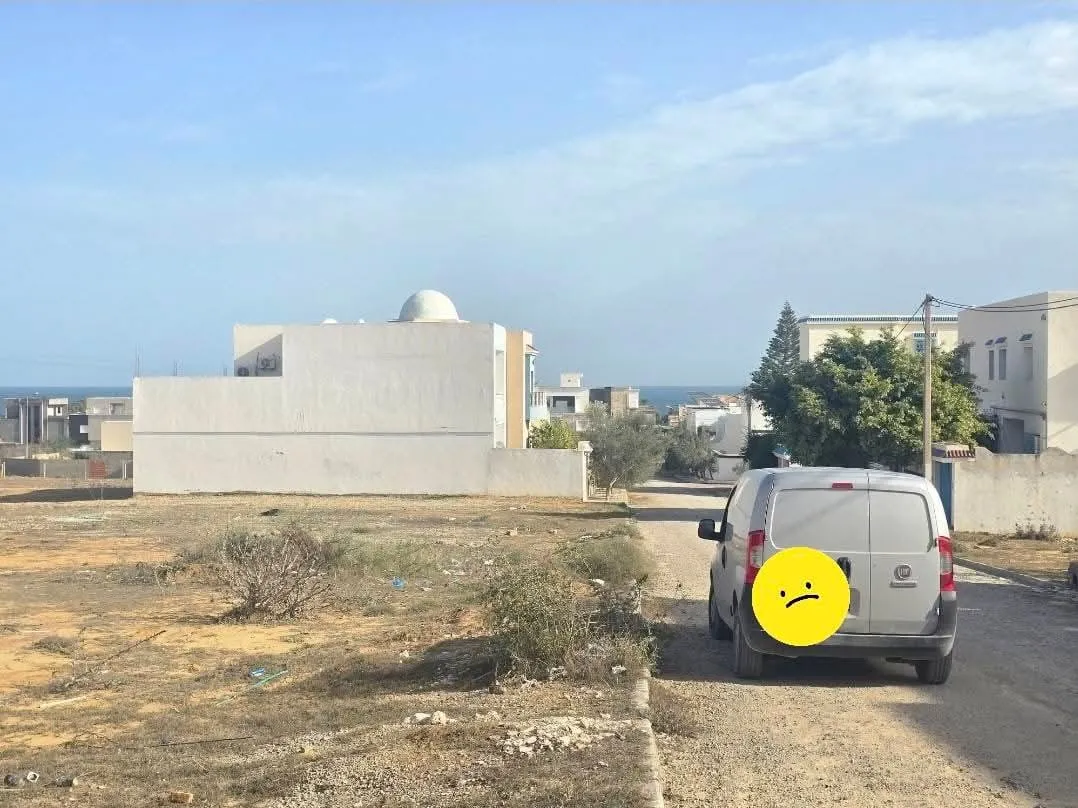 Terrain 248m2 et 300 m2 avec vue mer à chatt mariem
