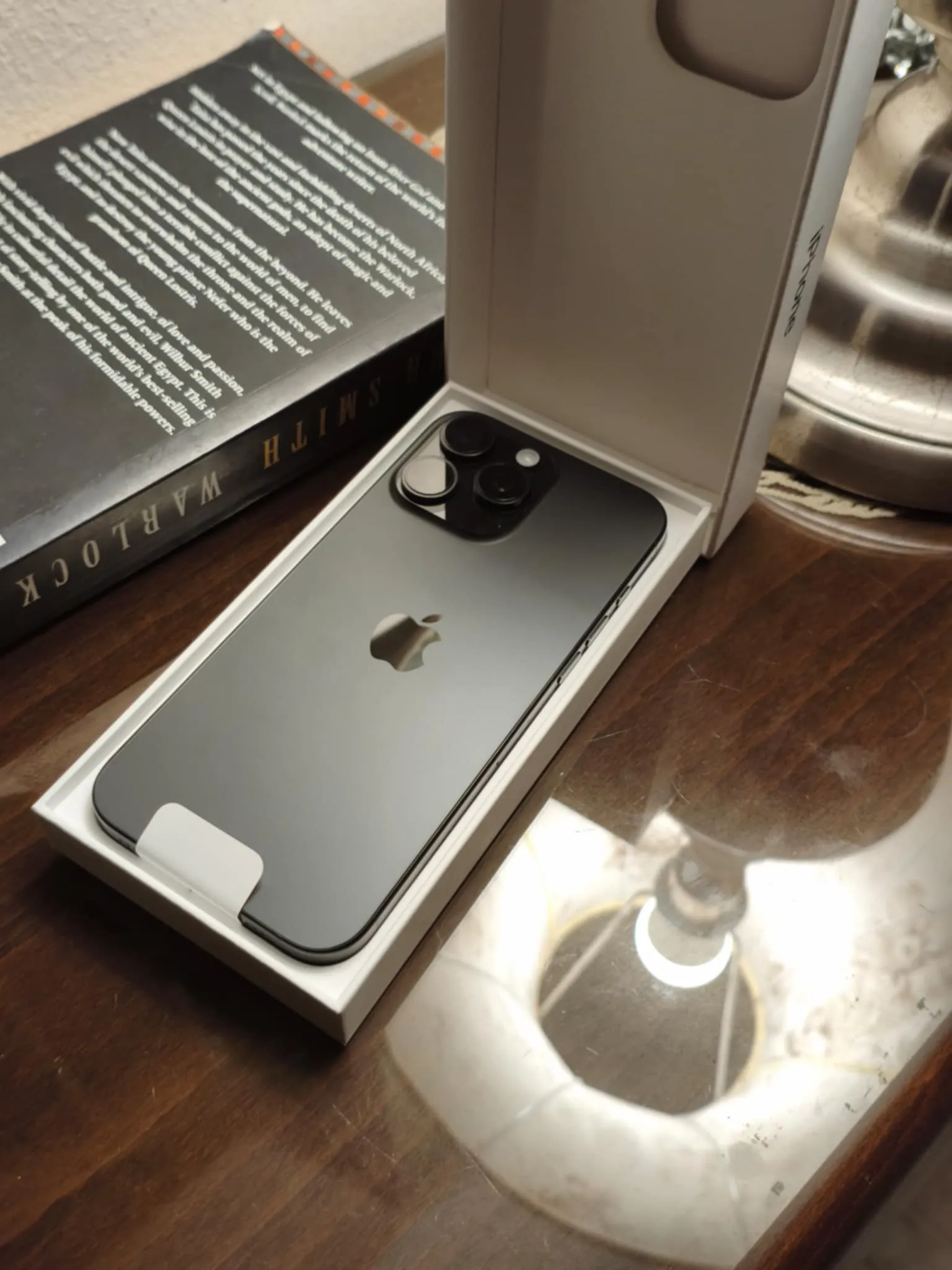 ✨ للبيع iPhone 16 Pro Max ✨📱