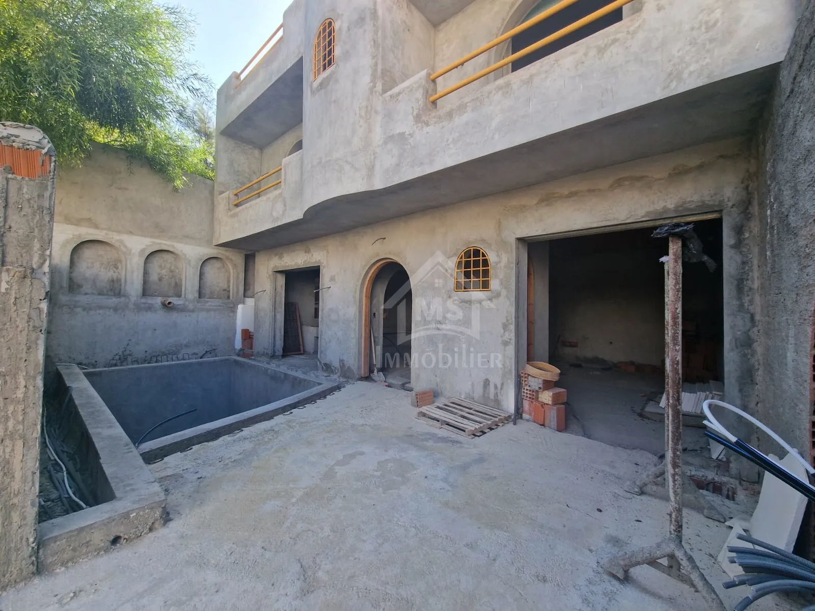 Duplex S+2 avec piscine encours de finition Ă vendre51355351