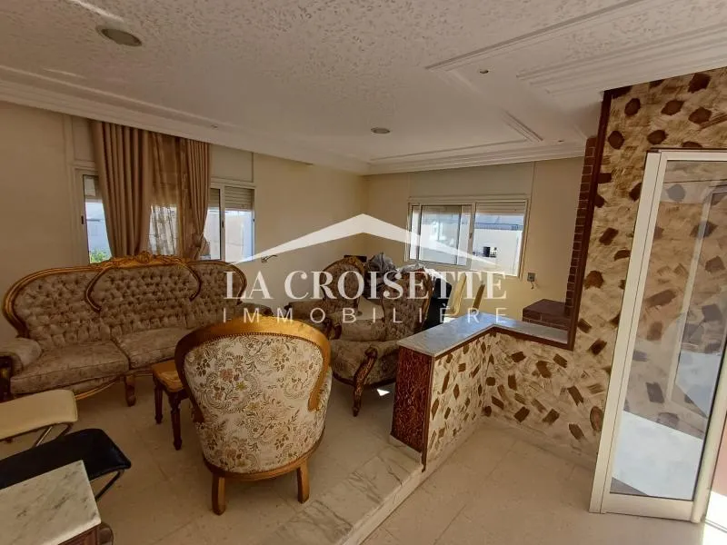 Appartement S+4 à La Marsa MAL2070