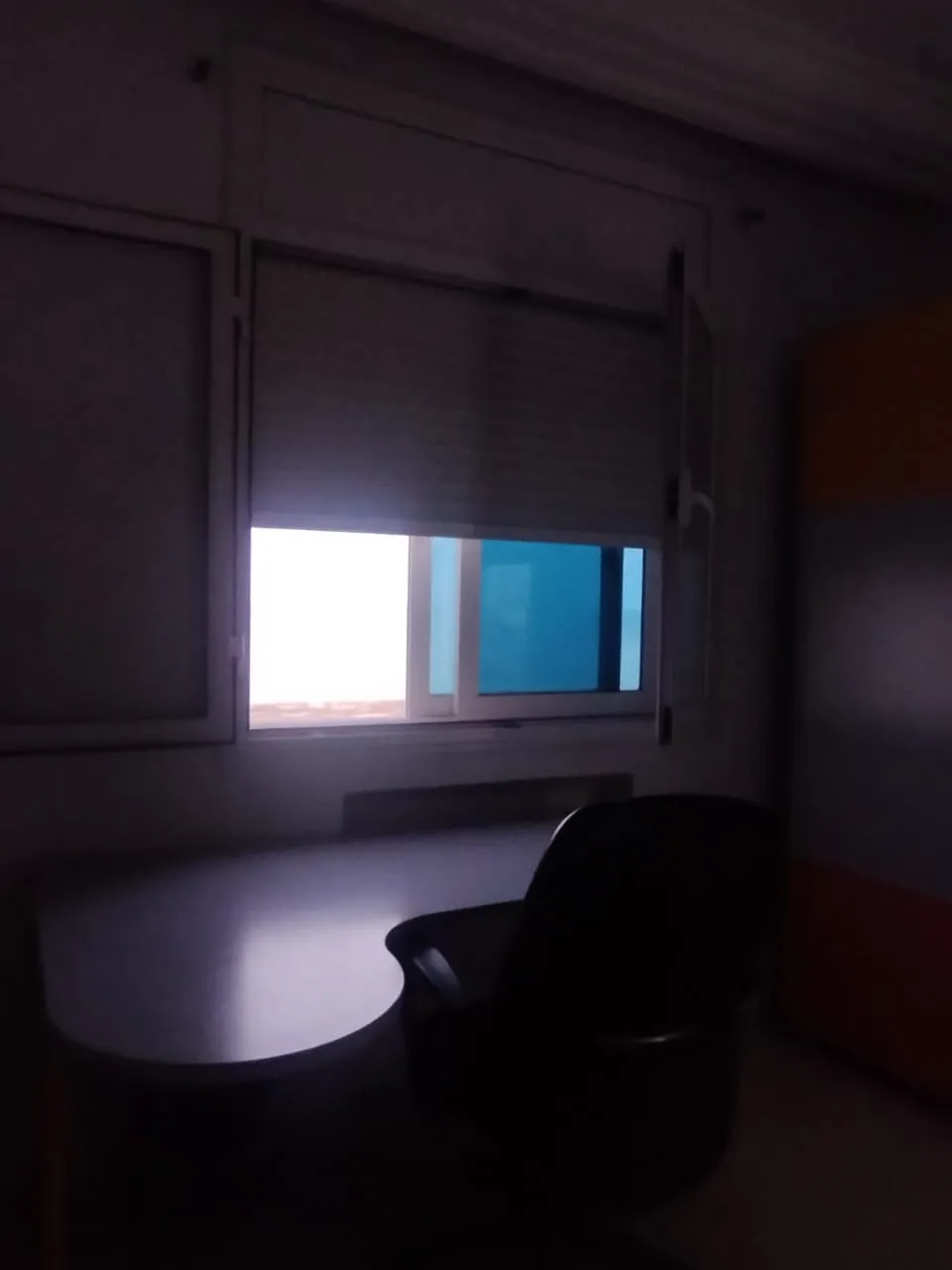 A vendre un appartement meublé vue sur mer sise au 4ème étage à Monastir