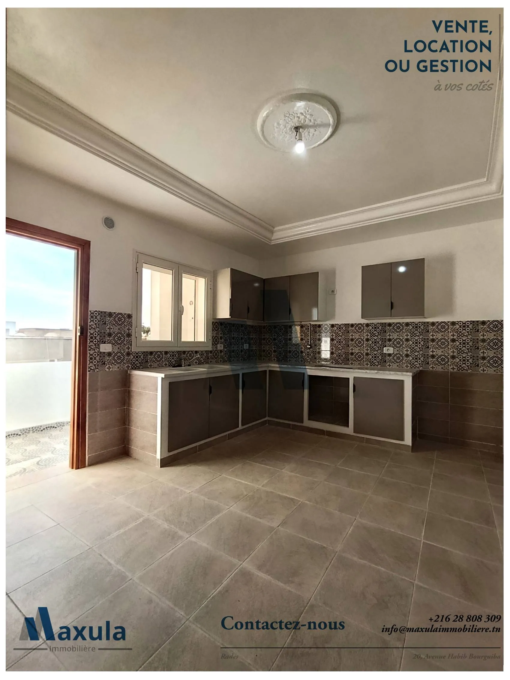 À LOUER ÉTAGE DE VILLA S+4 JAMAIS HABITÉ À RADES MED ALI