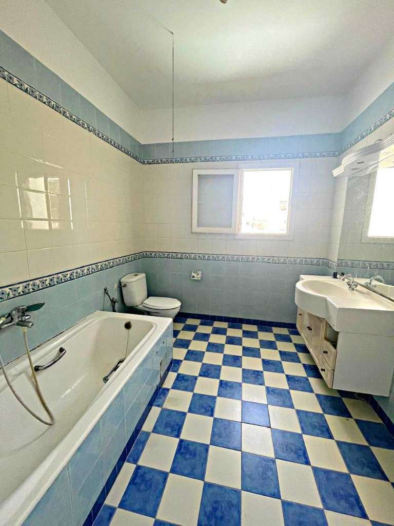 À louer S+3 à Soukra rue du parc