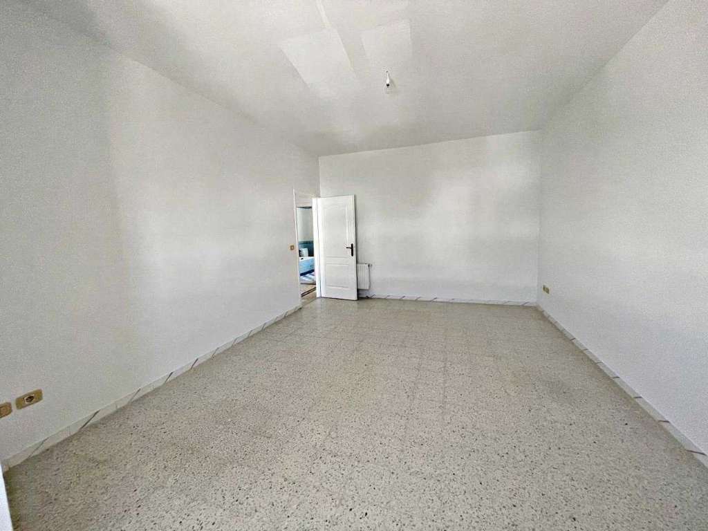 À louer S+3 à Soukra rue du parc