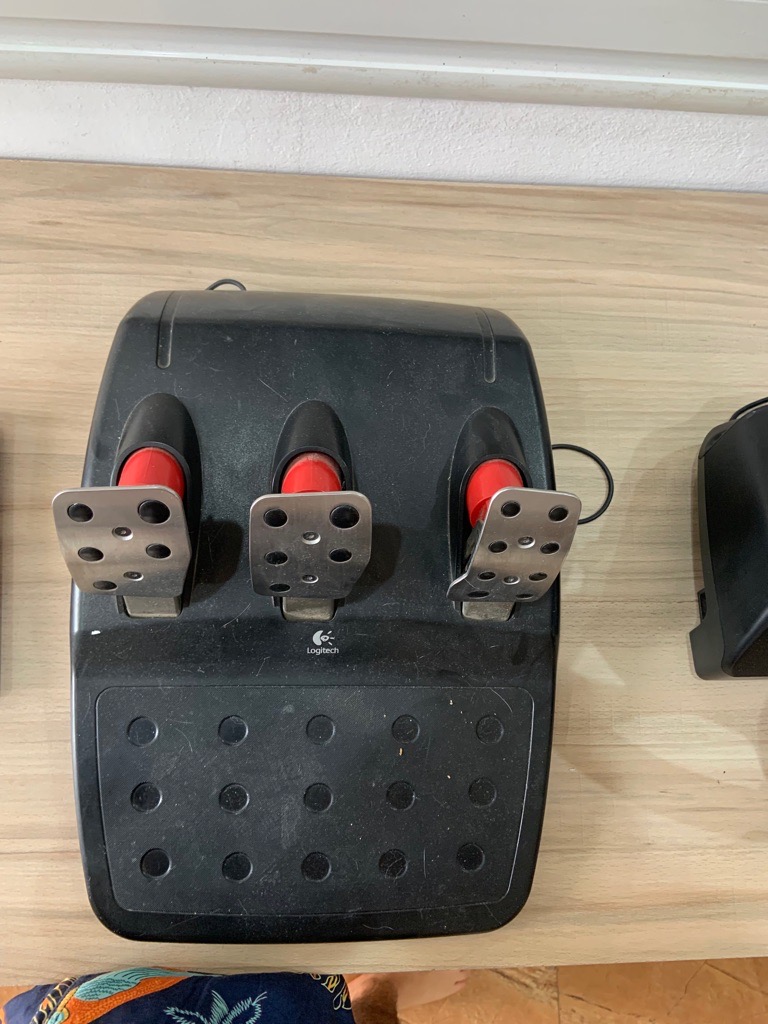 Logitech G25