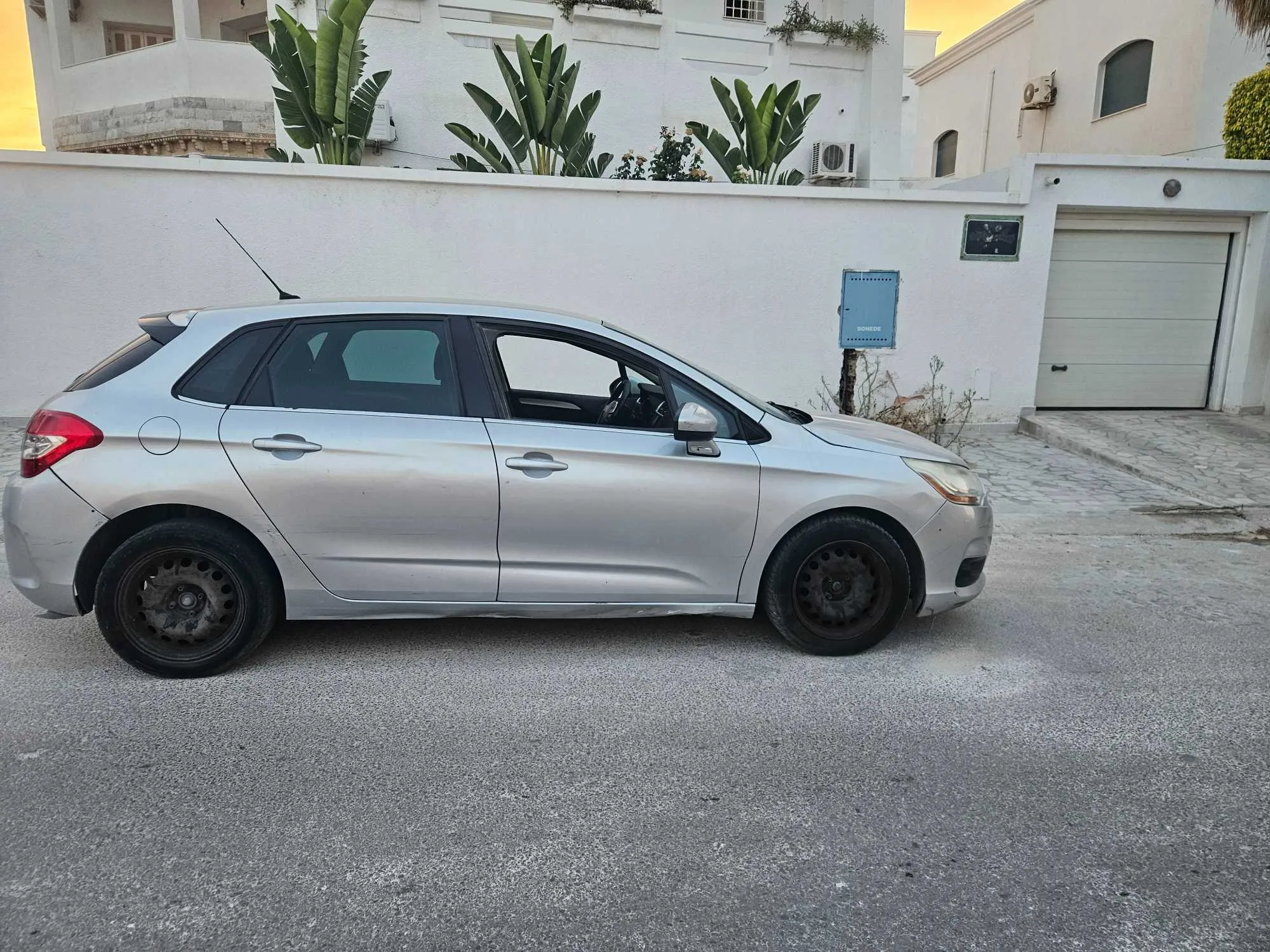 C4 Ehdi