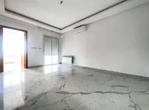 un appartement haut standing s+1 au rdc a louer situé a manzah 9c prés de gloulou