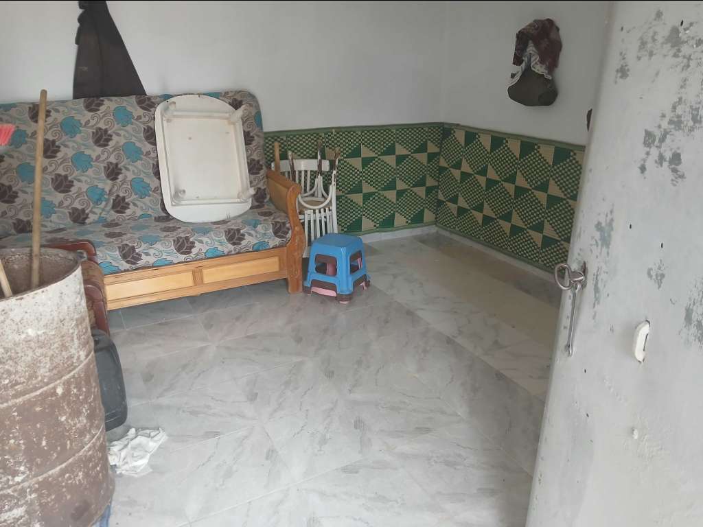 A vendre terrain superficie 3650 m² situé  a kalla kbira sur l'autoroute Premier Position