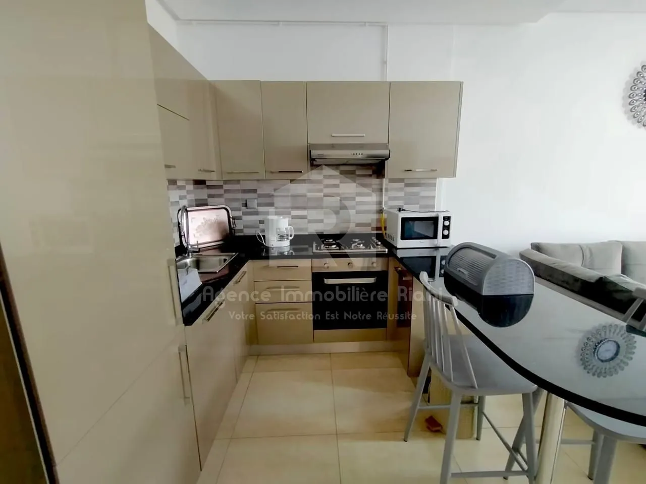 À LOUER (Court Durée) – Appartement S+2 Meublé à la Résidence Palm Lake Resort – Folla, Monastir