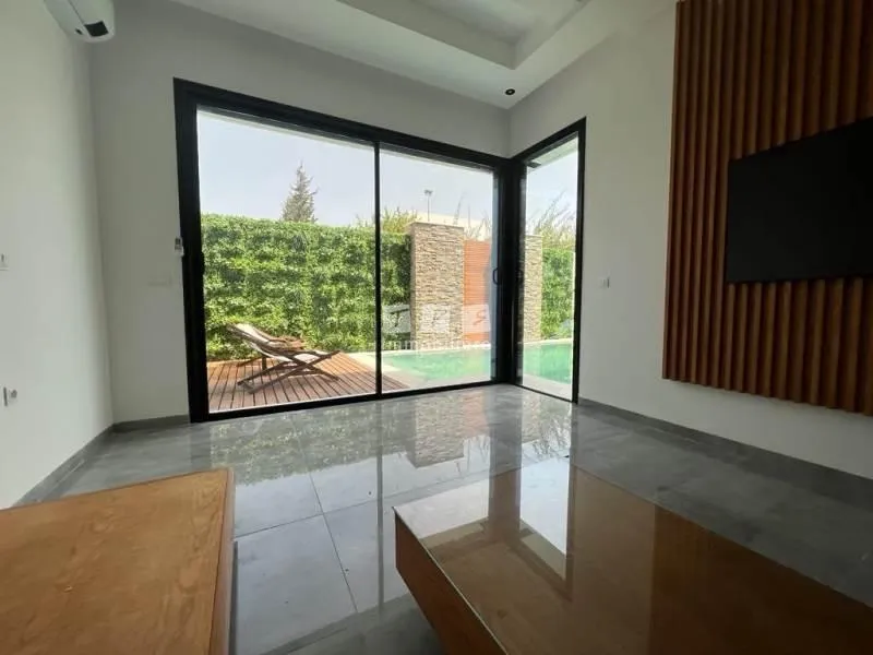 Villa VERONIQUE (Réf: V2962)