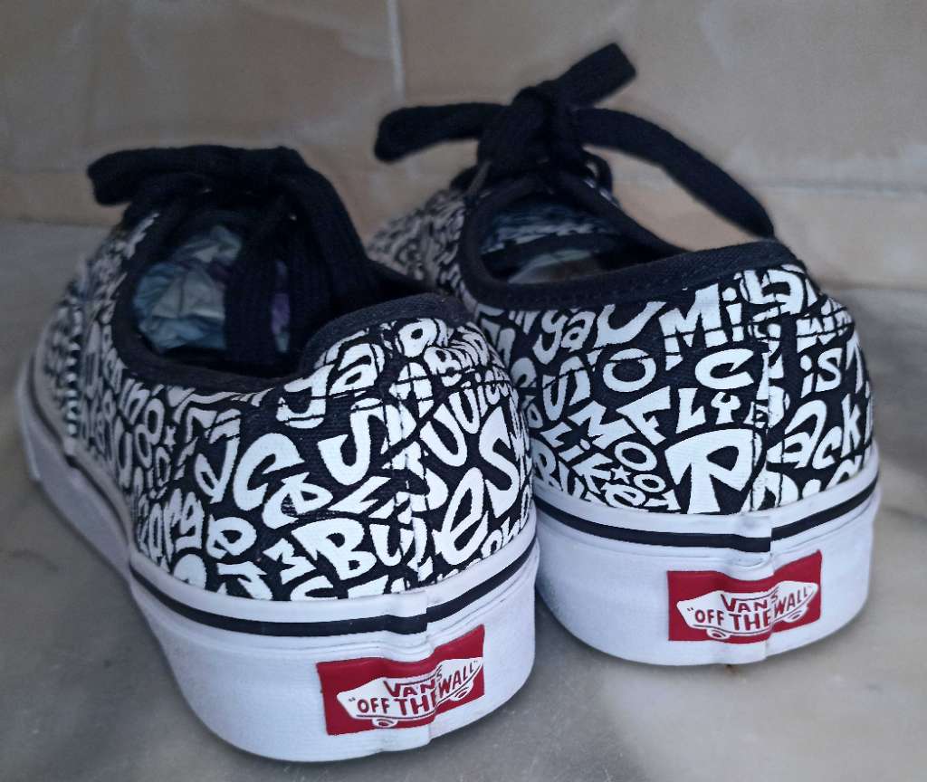vans authentic a tribe called quest