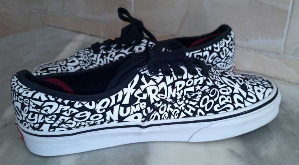 vans authentic a tribe called quest