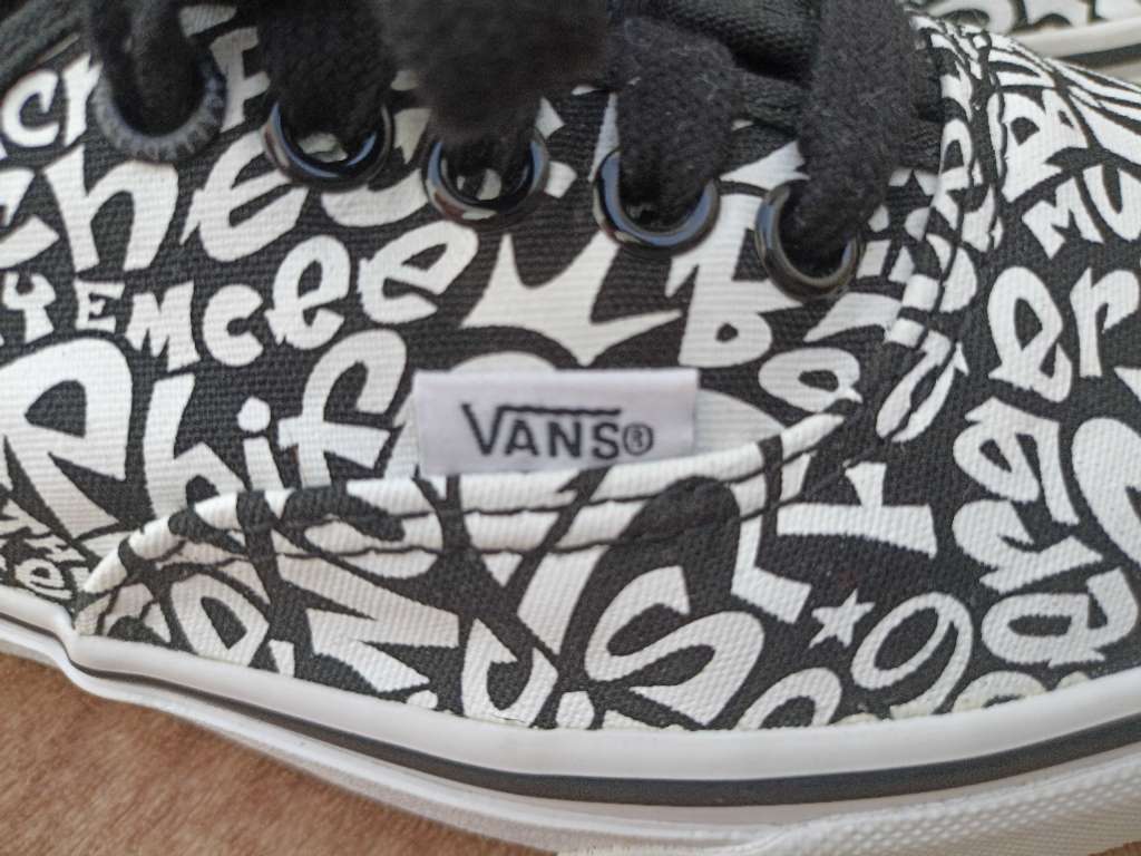 vans authentic a tribe called quest