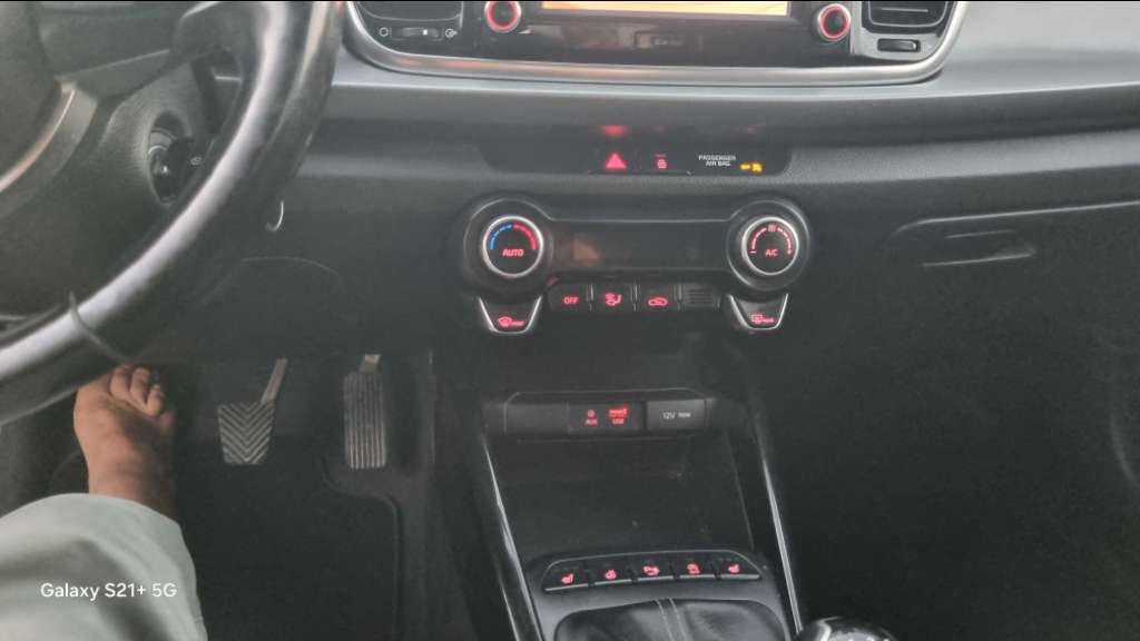 Kia rio importé 