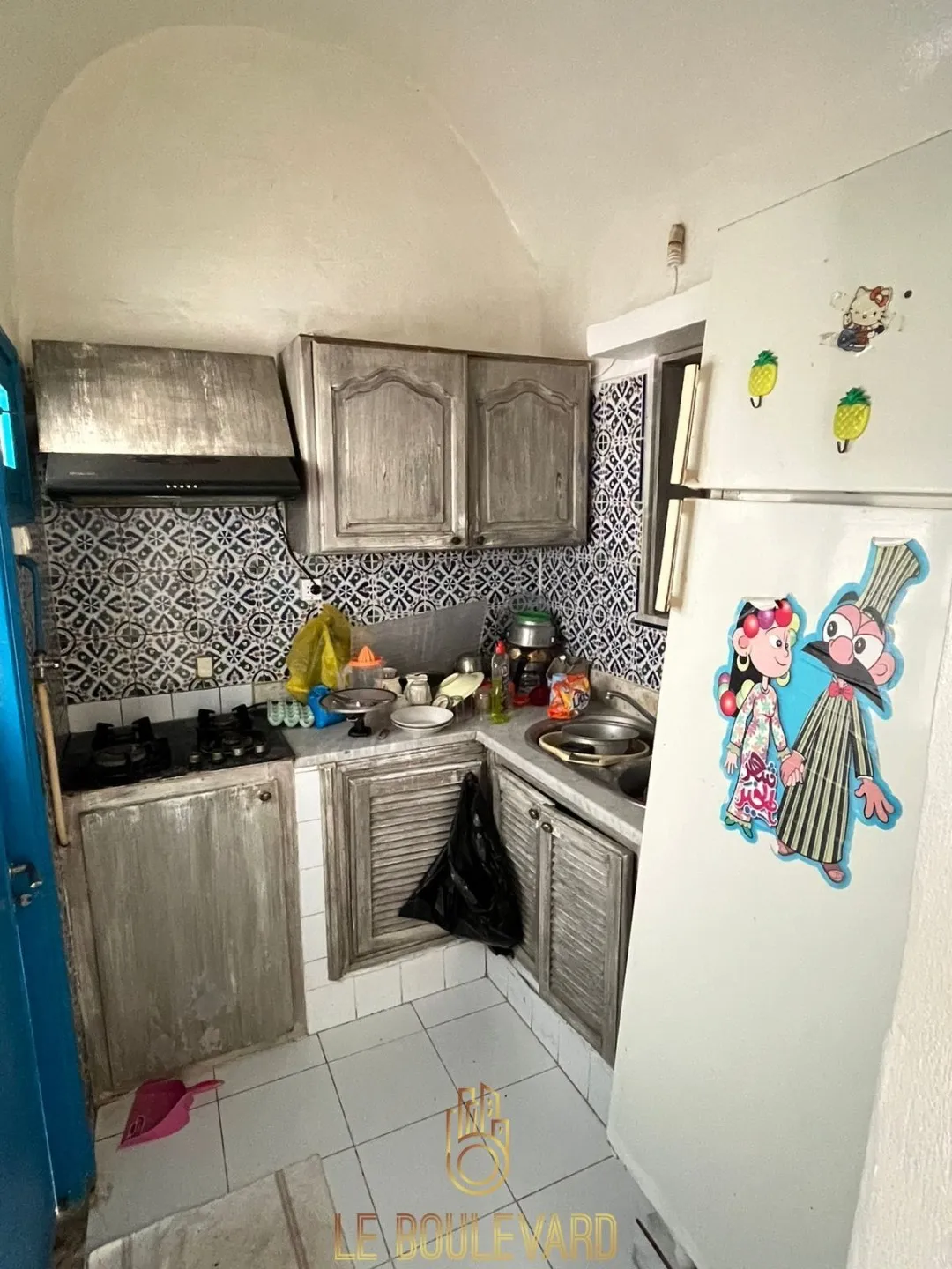 a vendre maison S+2 à rond point sultan , Hammamet Nord 