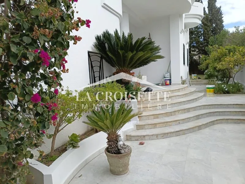 Villa s6 avec piscine à La Marsa MVL0094