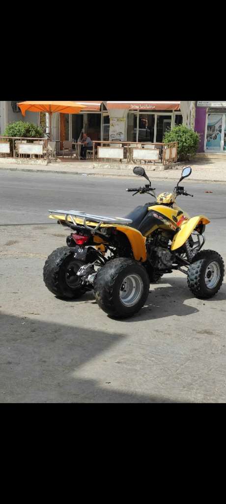 Quad kymco 250cc carte grise tunisienne 