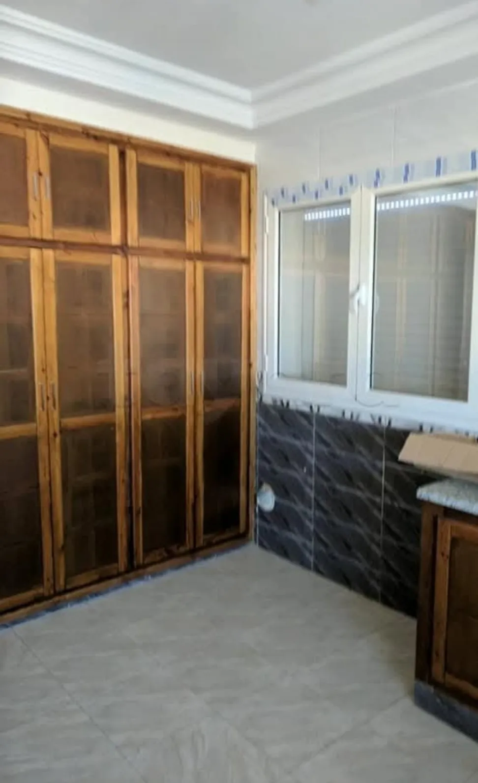 Location S2 vide à La Soukra