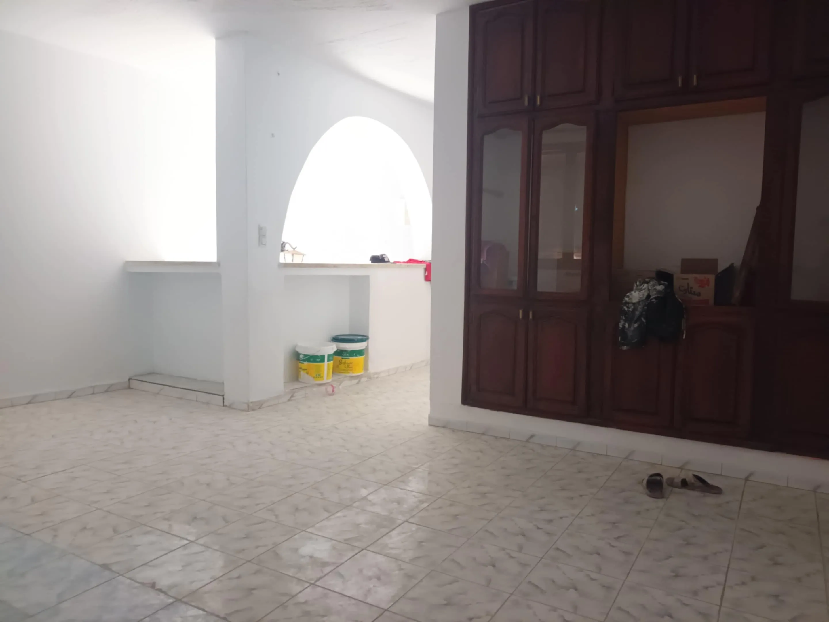 à vendre un studio et une maison à Bizerte 
