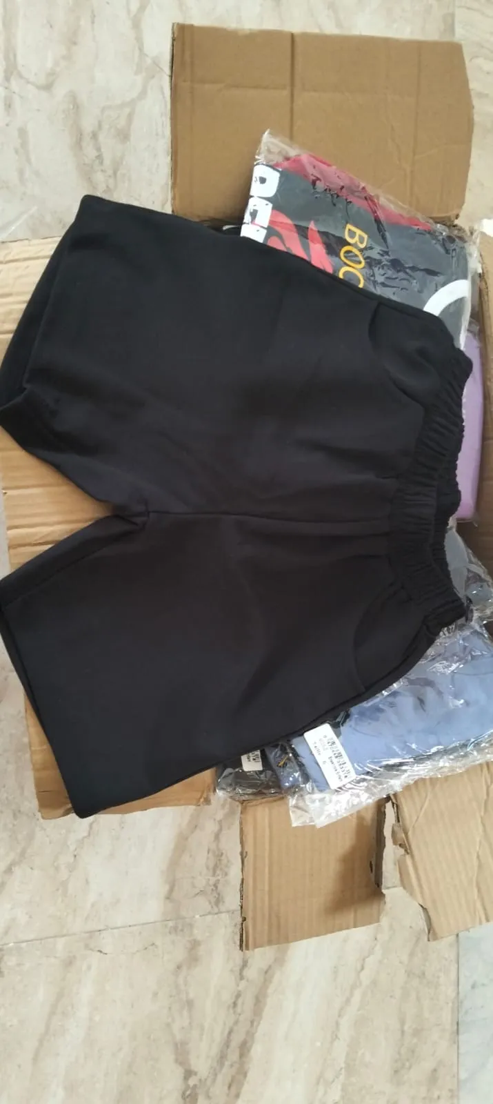 À vendre – Lot de vêtements pour enfants