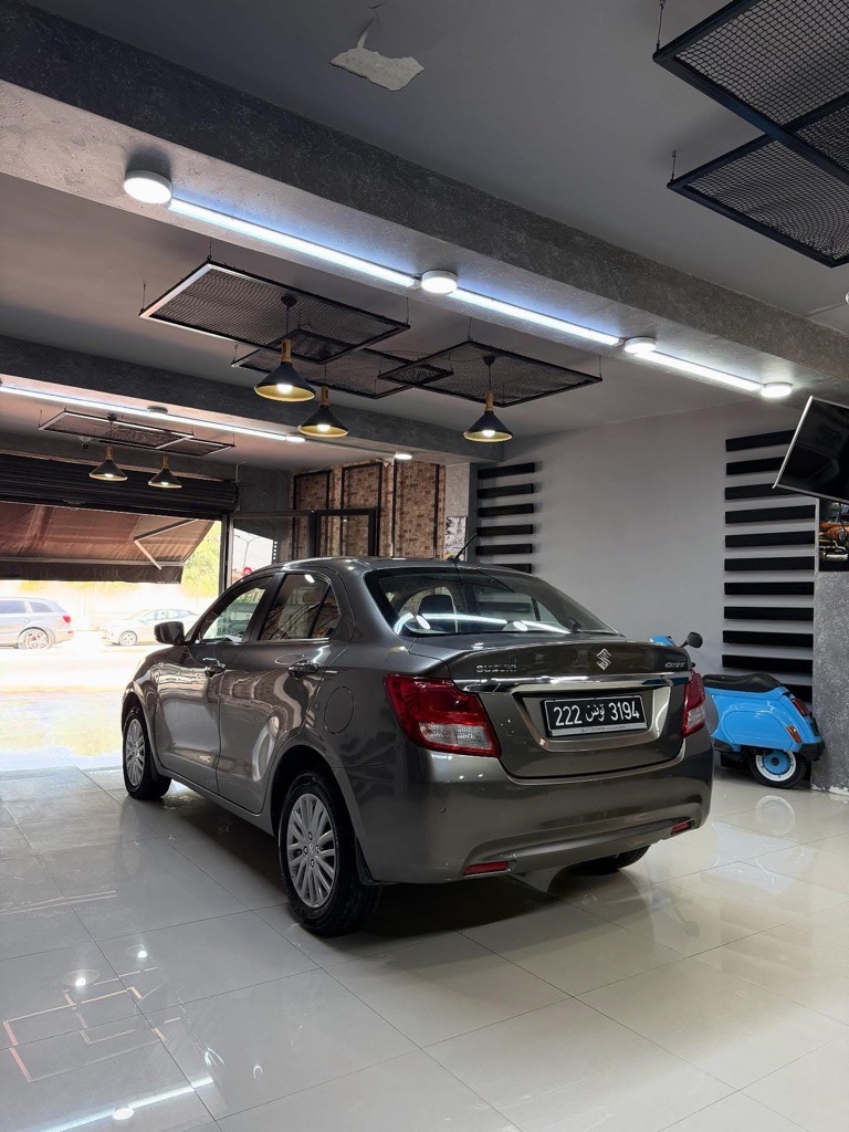 Suzuki dzire