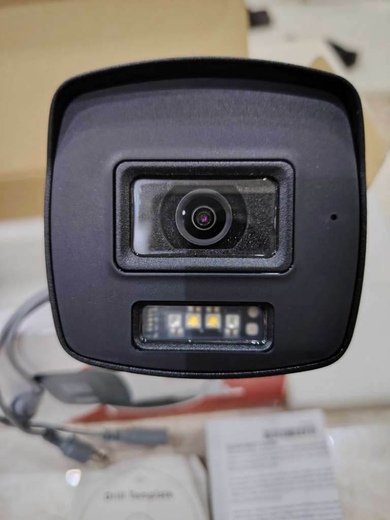 Camera HIKVISION