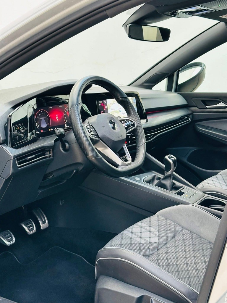 GOLF 8 R LINE FIN SERIE