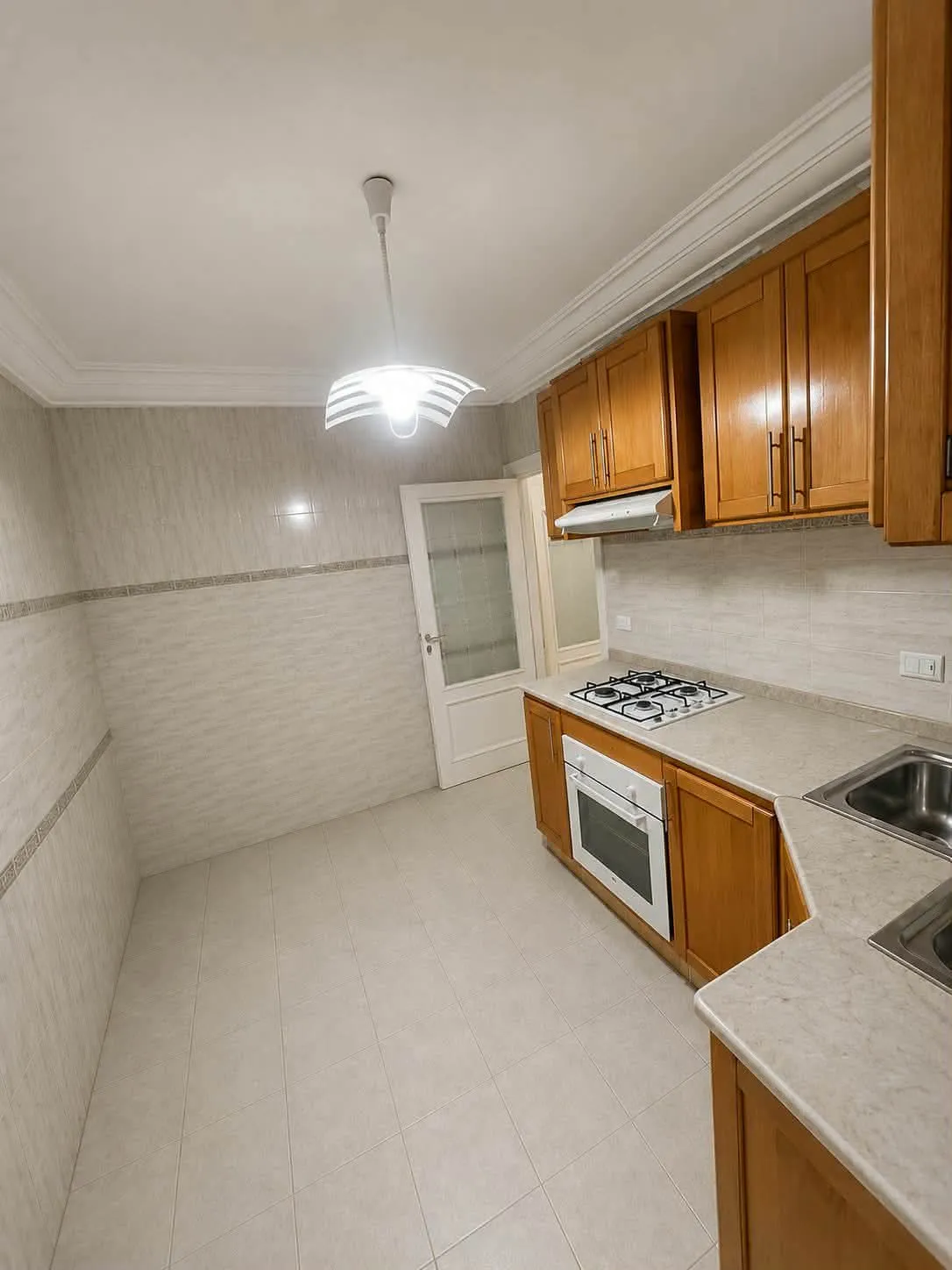 Appartement s+2 au 3ᵉ étage(sans ascenseur) a vendre situé a Bardo.