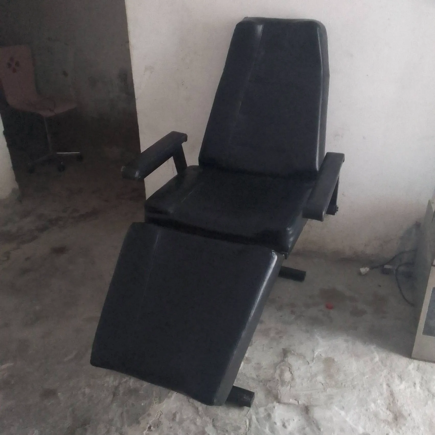 Table de soin ممكن التوصيل 