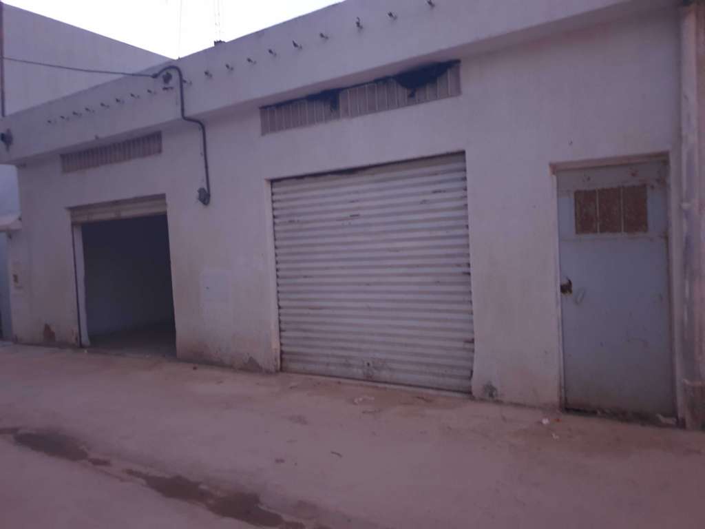 Deux locaux commerciaux ARIANA 